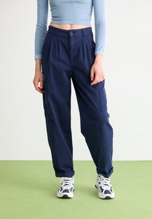 COLLINS PANT - Cargohose - air force blue