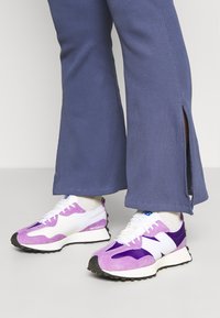 New Balance WS327 - Sapatilhas - deep violet