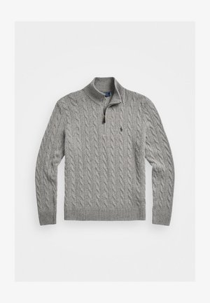 Suéter gris de punto trenzado con cuello de media cremallera, puños acanalados y dobladillo. Presenta un pequeño logo en el lado izquierdo del pecho. Tela suave y texturizada.