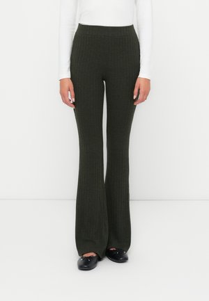 ONLBORA LIFE FLARED PANT - Legíny – nohavice - rosin