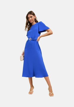 Friends Like These, REGULAR FIT - SHORT SLEEVE BELTED WORKWEAR MIDI DRESS - Freizeitkleid - blue