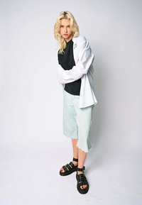 Mira Paris YOU GO VINTAGE UNISEX TEE 2024 - T-shirt print - black denim