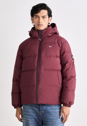 ESSENTIAL JACKET - Daunenjacke - deep rouge