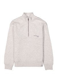 Sudadera gris clara con un cuello alto y media cremallera, con un bolsillo en el pecho delantero y el texto "ÚNETE AL CLUB" en púrpura.