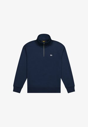 Dunkelblauer Pullover mit hohen Kragen und Viertelreißverschluss. Verfügt über gerippte Bündchen und Saum sowie ein kleines gesticktes Logo auf der Brust.