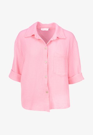 Kurzarmhemd mit Kragen aus weichem, rosa Stoff mit einem texturierten Muster. Mit einer Tasche und Knopfverschluss auf der Vorderseite.