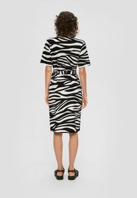 s.Oliver Jerseykleid - schwarz