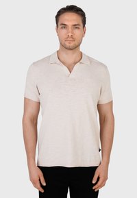 Non sélectionné, frappé