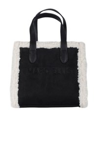 Borsa tote in suede nero con rifinitura in ecopelliccia crema, manici in pelle nera e logo impresso, forma rettangolare e texture morbida.