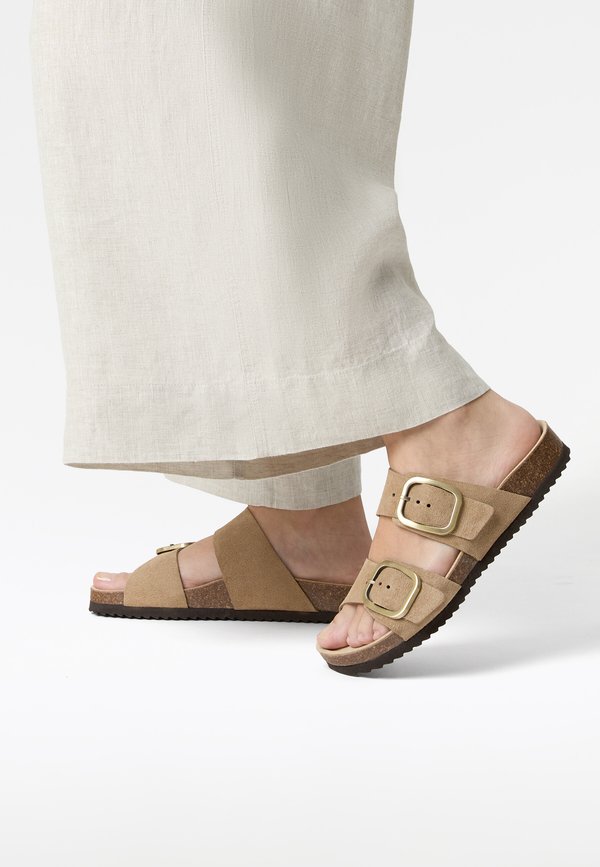 BUCKLE  - Pantolette flach