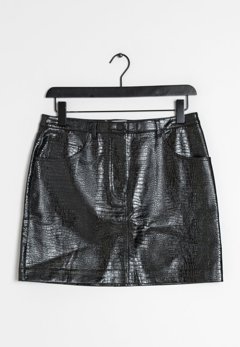 Black faux leather skirt with a textured crocodile pattern, five-pocket design, and a front button closure, hanging on a black hanger.