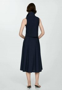 Mango Krilo A-kroja - royal blue
