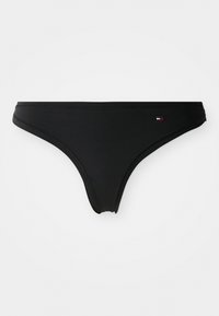 Juodas bikini stilius, pagamintas iš lygaus audinio. Yra žemo juosmens kirpimas su plona juosta. Mažas prekės ženklo akcentas raudonos, baltos ir mėlynos spalvų pusėje.