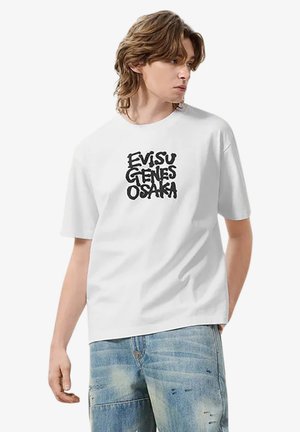 Evisu, T-SHIRT - T-shirt con stampa - white