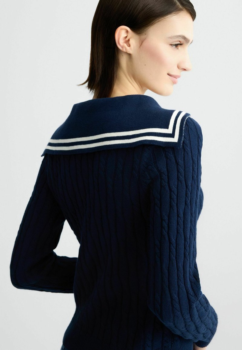 Article Liu Jo Femme Neuf Avec étiquettes - Référence 3160213A184205, Couleur Bleu