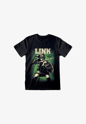 Schwarzes Baumwoll-T-Shirt mit einem Grafikmotiv eines Schwertkämpfers, dem Text "LINK" und einem grünen Hintergrund. Das Design zeigt filigrane Details von Rüstung und Schild.