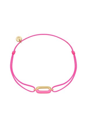 Verstellbares pinkes Schnurarmband mit einem zentralen goldfarbenen Metallring und einem glänzenden pinken Akzent. Enthält ein kleines Metalletikett.