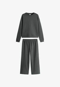 Vald, charcoal grey