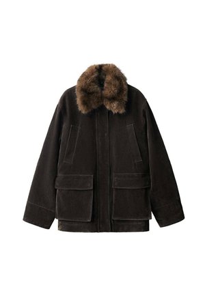 Chaqueta de ante marrón con cuello de pelo sintético, dos bolsillos frontales y un corte relajado. Presenta un diseño minimalista y una construcción robusta.