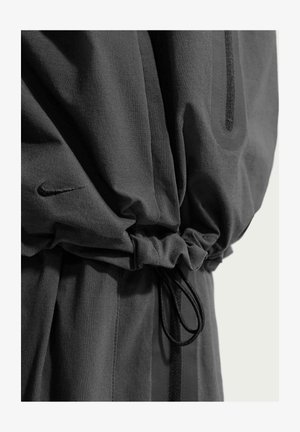 Nike Sportswear, M NK DF TCH WVN WR FZ JKT - Let jakke / Sommerjakker - anthracite anthracite black