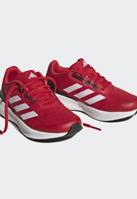 adidas Performance FALCON 3 LACE - Silniční běžecké boty - better scarlet   cloud white   core black