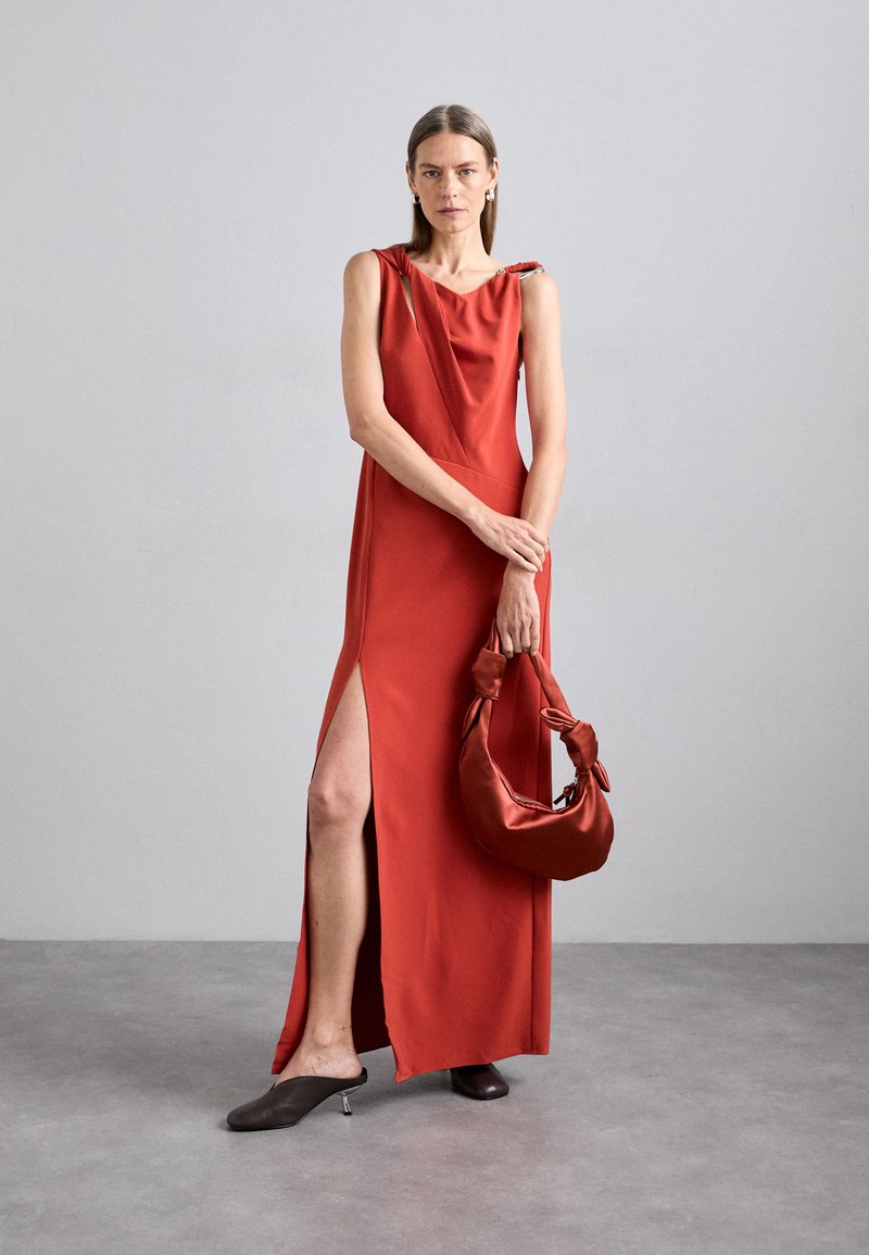 Stine Goya KNOTTED FLOOR LENGTH DRESS - Maxi dress - red ochre/red -  Zalando.ie