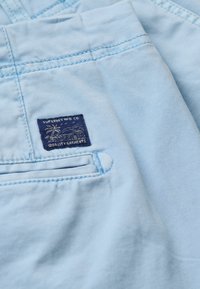 Superdry & Co - Szorty