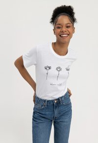 Even&Odd - Print T-shirt - white Thumbnail Image 1