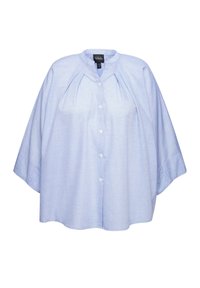 Camicia oversized azzurro chiaro con bottoni, realizzata in tessuto testurizzato. Presenta un colletto rotondo, dettagli con pieghe e maniche corte e larghe.
