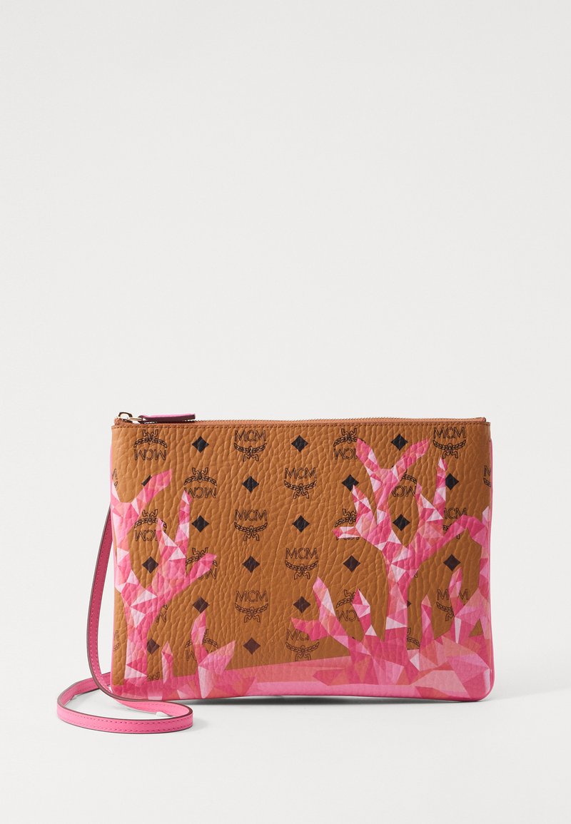 MCM AREN FLAT POUCH - Pikkulaukku - sangria sunset