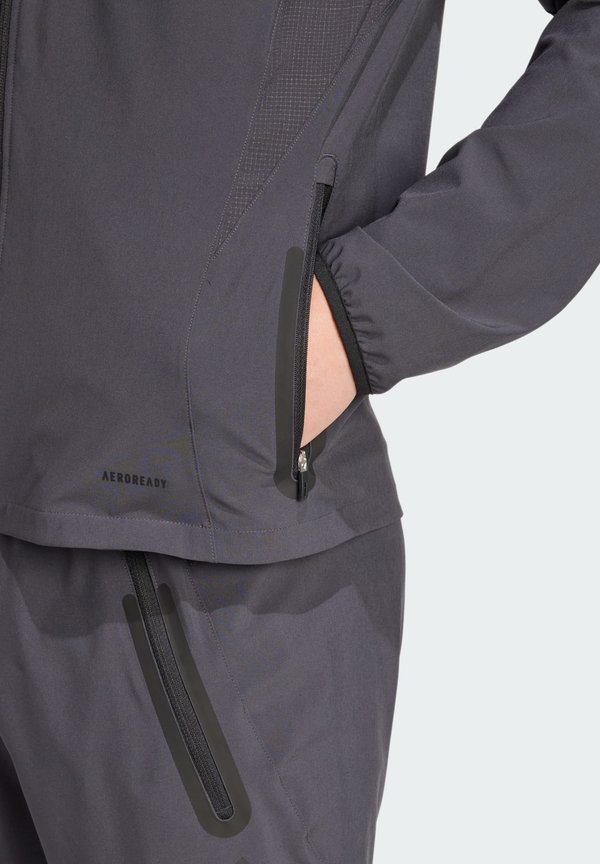 TIRO 25 PRO VIS TECH TRAVEL - Training jacket - carbon4