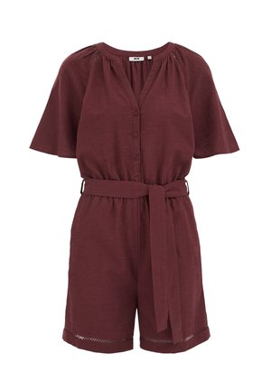 Kurzärmliger, kastanienbrauner Einteiler mit Knopfleiste vorne, Stoffgürtel in der Taille und feiner Spitzenverzierung an den Ärmelnähten und am Saum der Shorts.