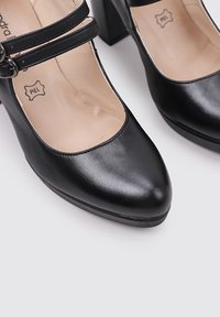 Sandra Fontán ROBLEDO - Zapatos de plataforma - black