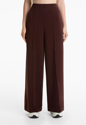 SOFT-TOUCH STRAIGHT-LEG WITH CREASE - Pantaloni sportivi - mottled brown