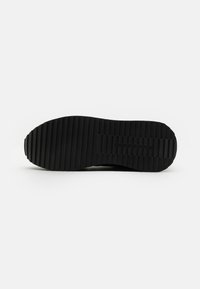 Tommy Hilfiger Sneakers basse - black