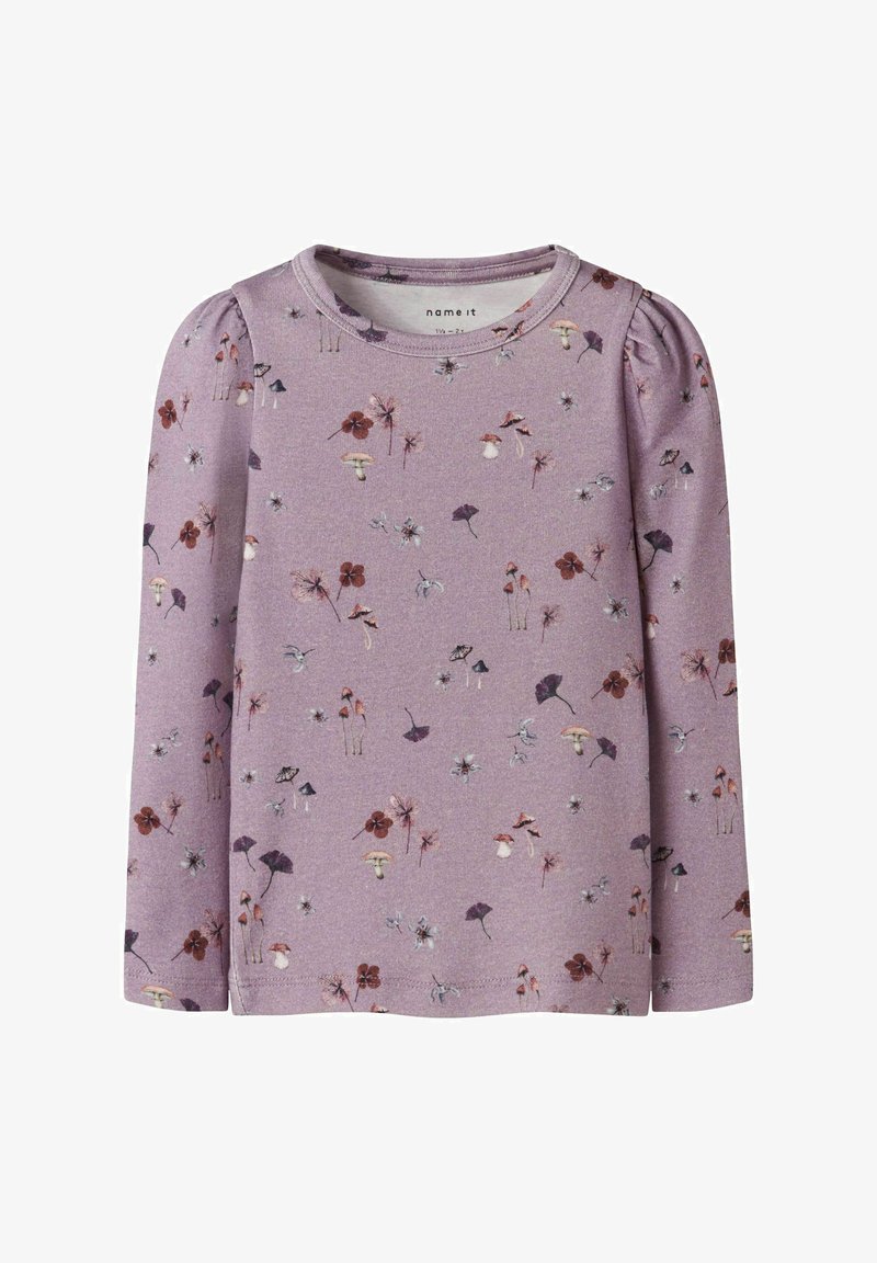 Lila peutermode met lange mouwen en pofmouwen, versierd met een verspreid patroon van kleine paddenstoelen, bladeren en bloemen.
