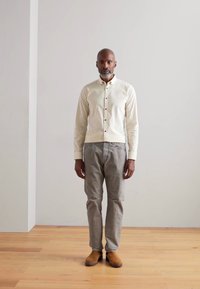 Scotch & Soda RALSTON REGULAR SLIM FIT PANTS - Nadrágok - seal grey