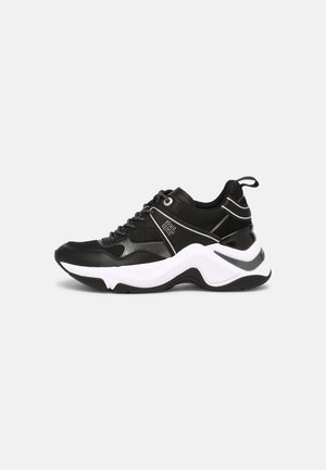 Sneakers laag - black