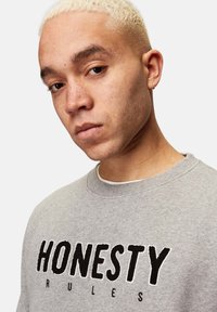 Honesty Rules EMBRO - Collegepaita - grey mel