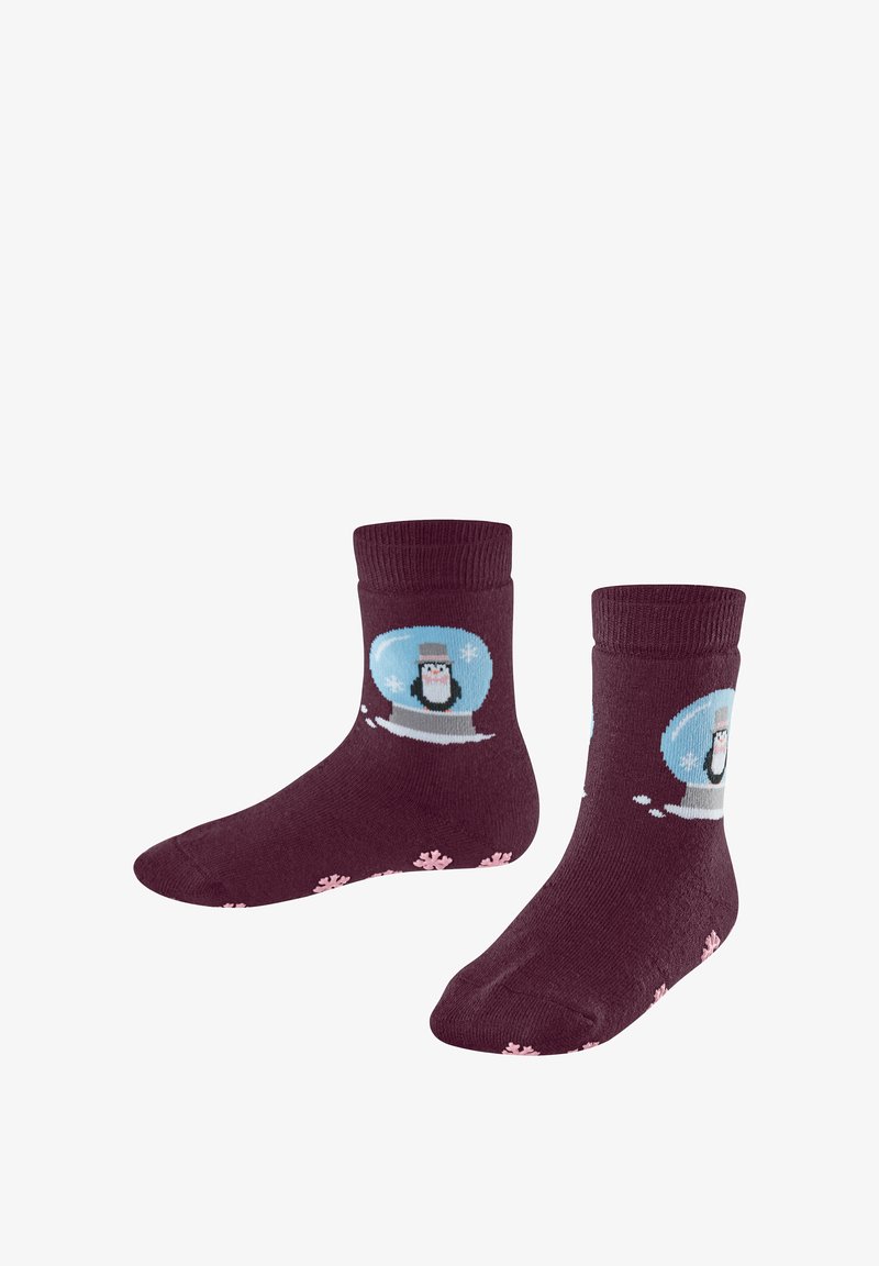 Bordeauxfarbene Baumwollsocken mit einem Schneekugel-Design, das einen Pinguin zeigt, akzentuiert mit pinken Schneeflocken. Schafthöhe bis zur Mitte der Wade und gerippte Abschlüsse.