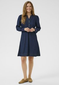Culture CUHILKA ARPA SHORT - Haljina od trapera - rinse wash