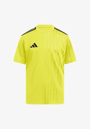 T-shirt de sport jaune à manches courtes. Avec un logo Adidas noir et des rayures sur les épaules. Fabriqué en matière lisse et légère.