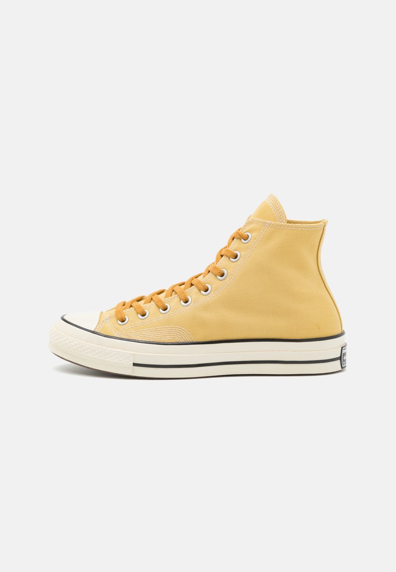 Sneakers high