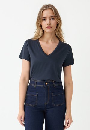 STRAIGHT  - T-shirt basic
