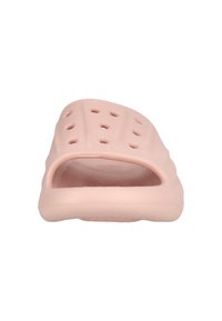 Lys rosa gummislidesandal med flere ventilationshuller, åben tå-design og tekstureret indersål for komfort.