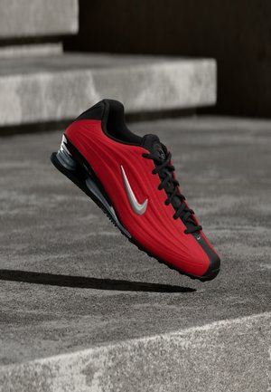 SHOX Z - Sportcipő - fire red/metallic silver-coloured/black/flat silver-coloured