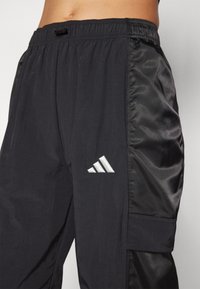 adidas Sportswear CARGO PANT - Hlače - black