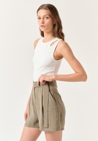 Jimmy Key STRAIGHT FIT khaki