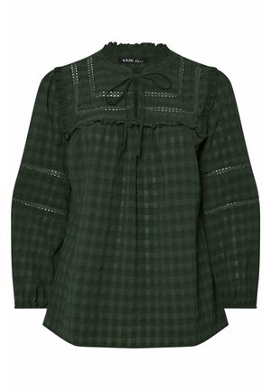 Blusa a maniche lunghe verde scuro con motivo a quadretti, inserti in pizzo sulle maniche e sul petto, yoke arricciato e scollatura a chiave con fiocco.