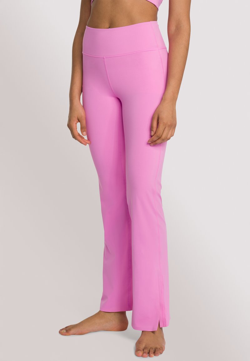 OCEANSAPART VENUS FLARED - Broek - diva pink